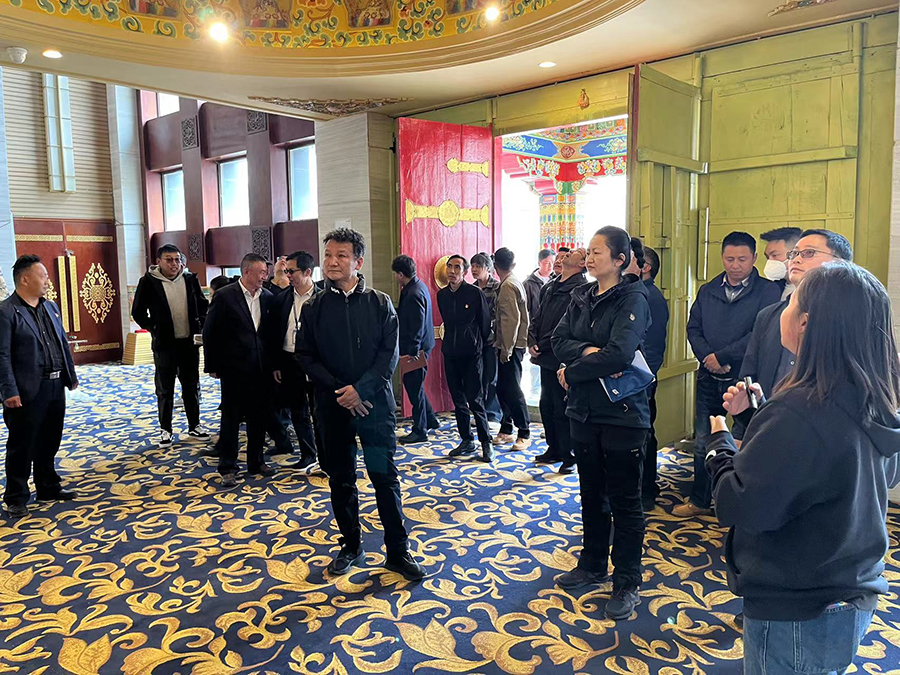 1685353376655723.jpg P1.jpg